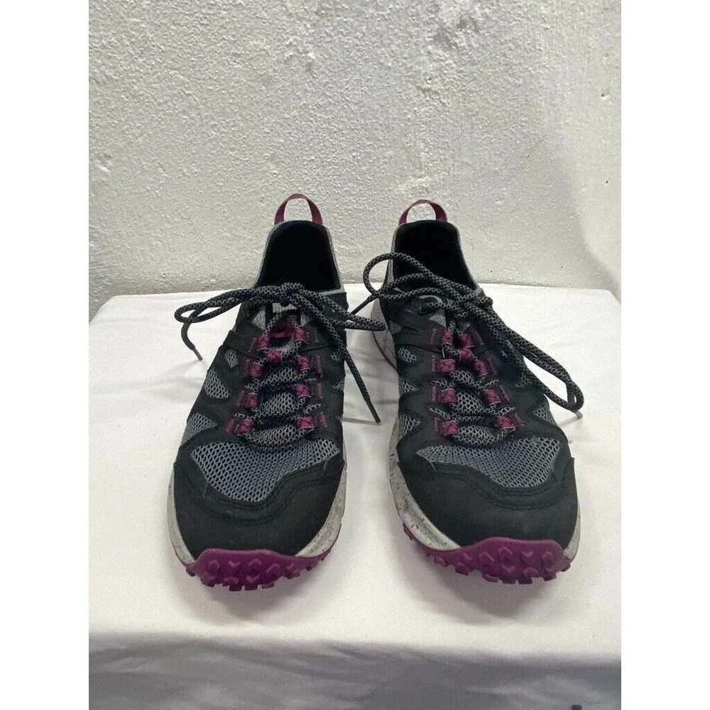 MERRELL WOMENS 7.5 GRAY RUNNING HIKING SNEAKERS